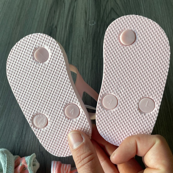 Baby Girl Carter’s 12 Month Peach Watermelon Romper Dress Pink Shoes Bundle - Picture 7 of 15